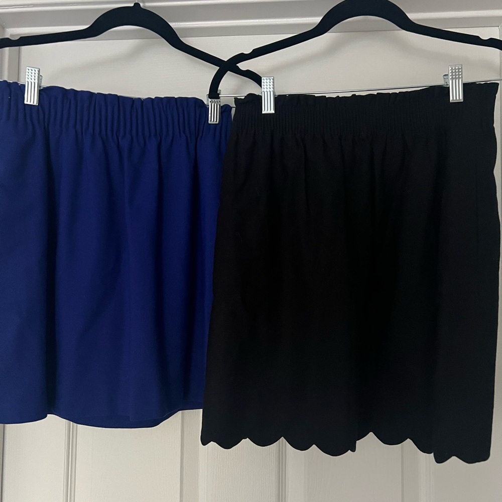 Set of 2 J Crew paper bag skirts. Blue and Black scalloped